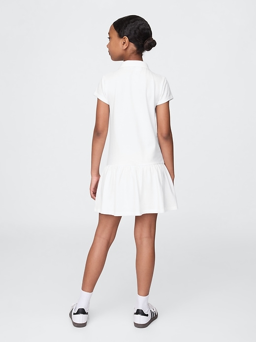 polo-kleid mit tiefer taille für kinderuniform