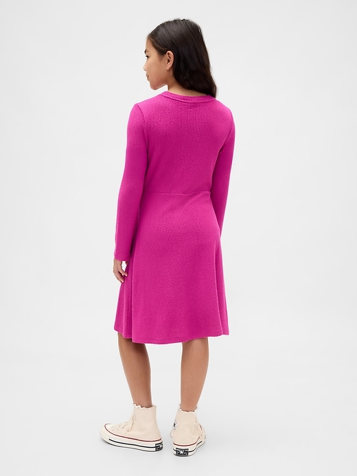 kinderkleid aus weichem rippengewebe