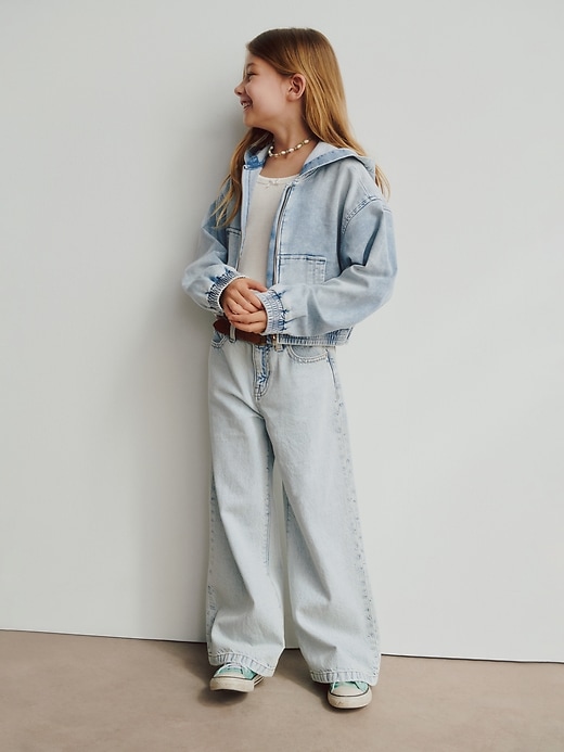 high-rise-jeans mit weitem bein und knöchellänge für kinder