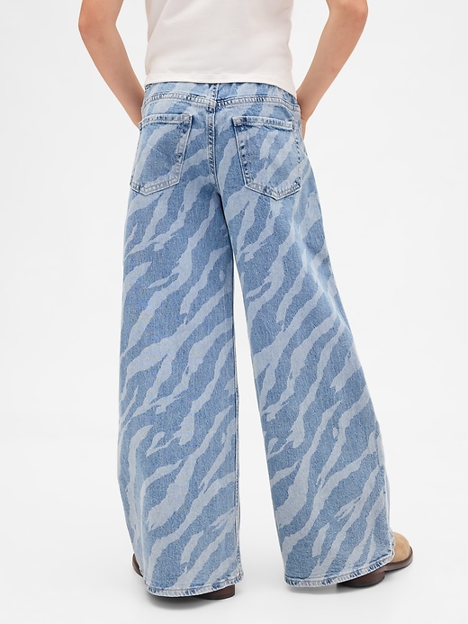 kinder-jeans bequem und weit geschnitten
