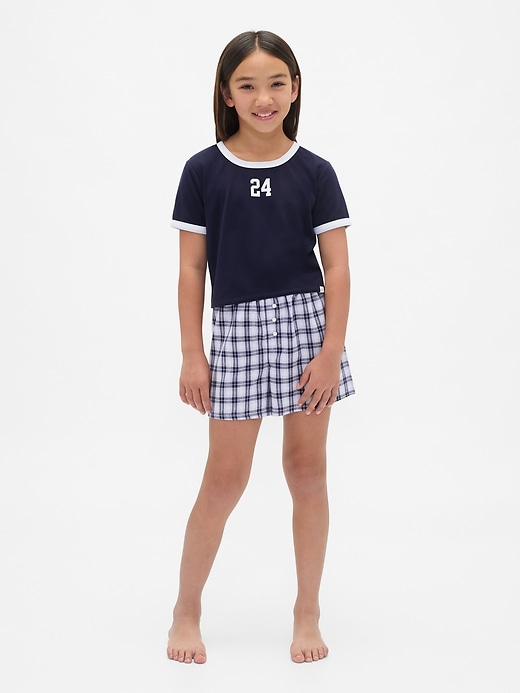 kinder-pyjama-shorts-set aus recycelten materialien