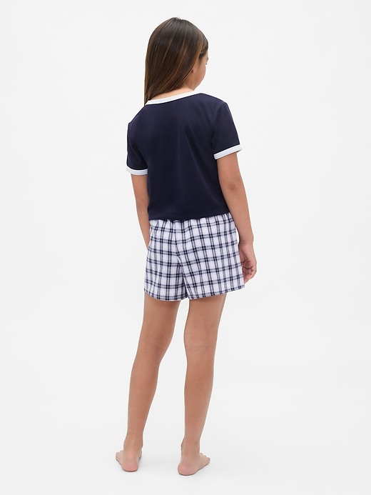 kinder-pyjama-shorts-set aus recycelten materialien