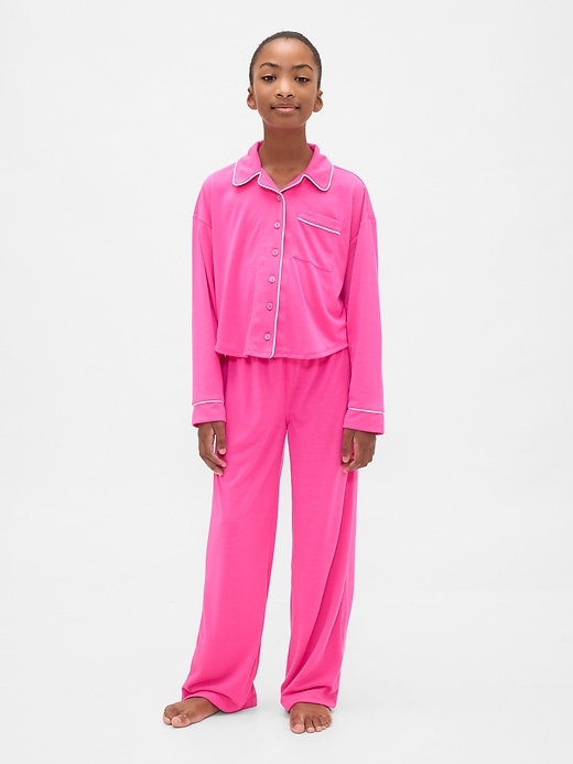 kinder-pyjama-set aus recycelten materialien
