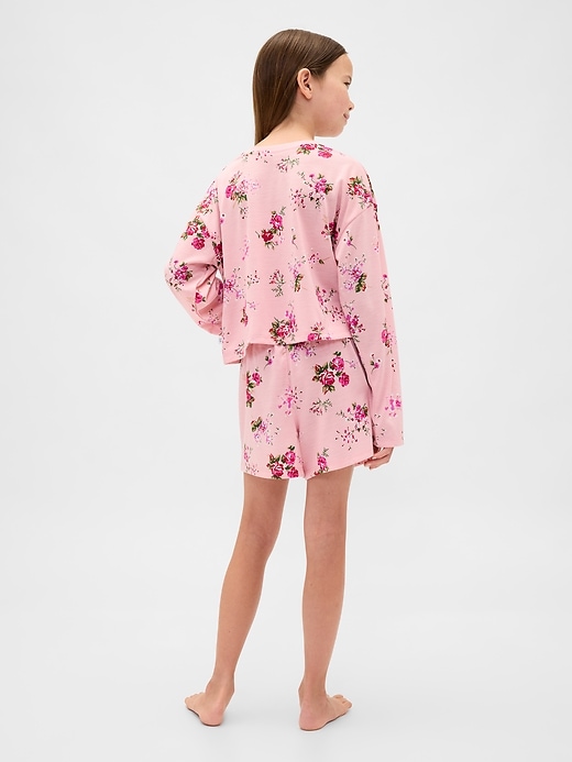 kinder-pyjama-shorts-set aus recycelten materialien