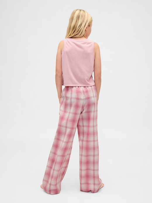 kinder-pyjama-set aus recyceltem material