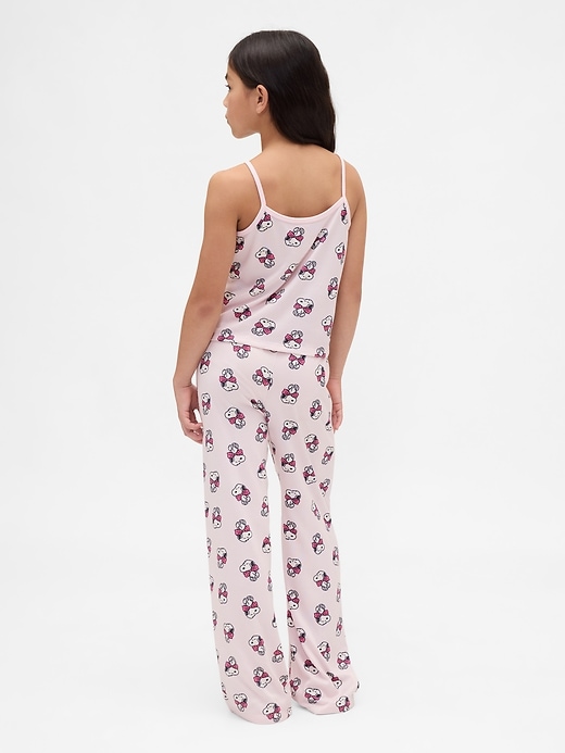 snoopy pyjama-set aus recyceltem material für kinder