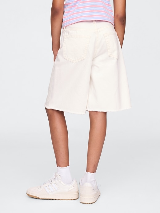 kinder-denim-shorts mit mittelhohem bund und langem schnitt