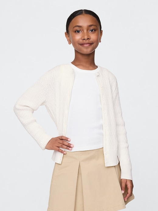 kinderuniform-strickjacke