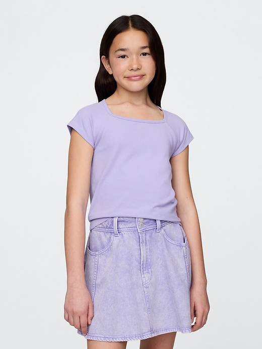 kinder-t-shirt mit eckigem ausschnitt