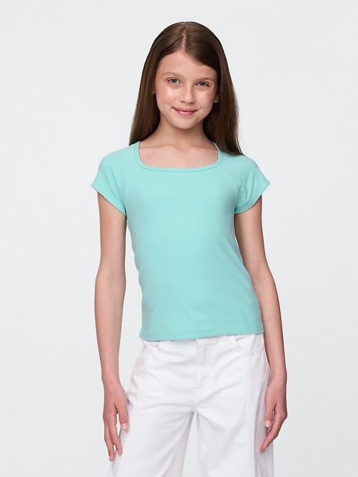 kinder-t-shirt mit eckigem ausschnitt